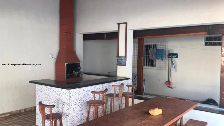 Imagem Edícula para Venda em Limeira, JARDIM SÃO LOURENÇO, 1 dormitório, 3 banheiros, 2 vagas