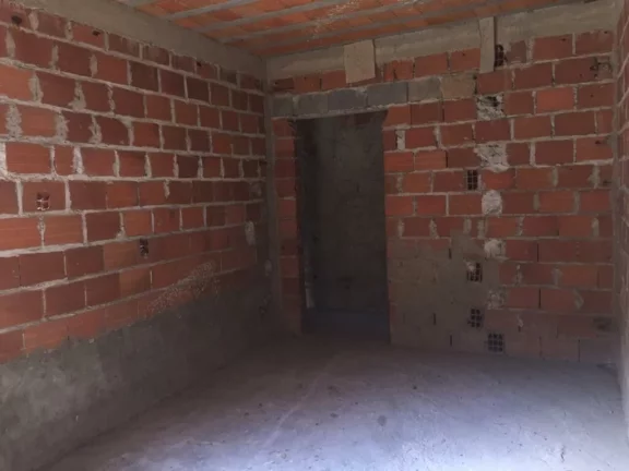 Imagem SOBRADO PADRÃO COM 400 METROS CONSTRUÍDO, 4 DORMITÓRIOS SENDO UM SUITE, NO PARQUE JAÇATUBA.