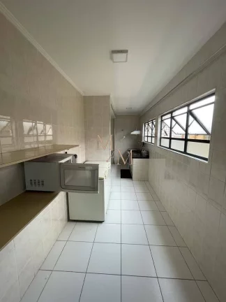 Imagem Apartamento amplo com 3 dormitórios no Campo Grande