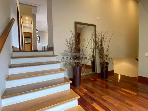 Imagem Casa em Campos do Jordão – Com 05 suítes em condomínio fechado