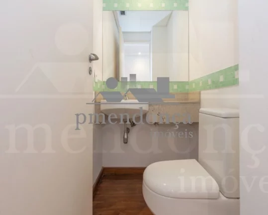 Imagem Cobertura triplex à venda na Vila Madalena, com 2 suítes e 03 vagas, 280m²