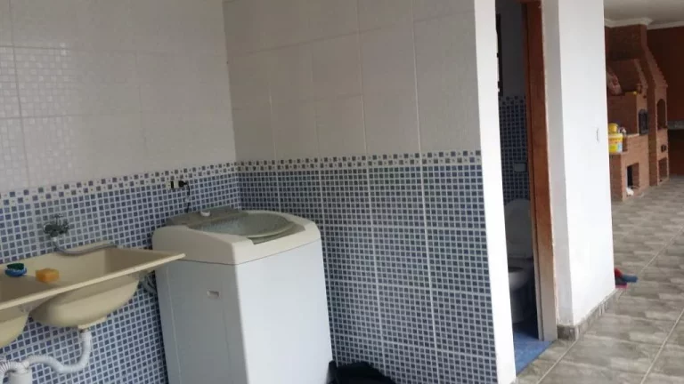 Imagem Sobrado com 3 dormitórios à venda, 250 m² por R$ 850.000,00 - Jardim Carlos Cooper - Suzano/SP