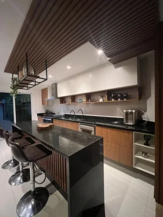 Imagem Casa em Condomínio para Venda em Niterói, Itaipu, 4 dormitórios, 4 suítes, 5 banheiros, 4 vagas