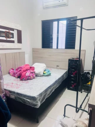 Imagem Casa com espaço para locação no Agudo Romão