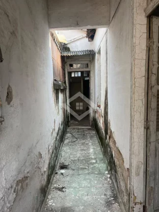 Imagem Casa Comercial com 2 Quartos para Aluguel no Centro de Niterói – 70m²