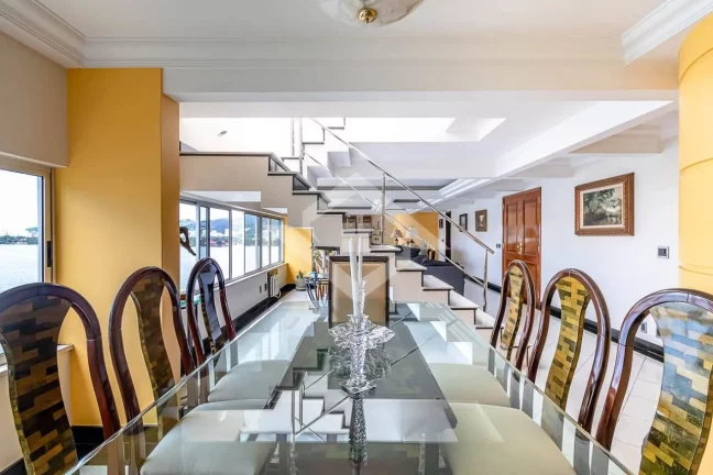 Imagem Cobertura Duplex de Alto Padrão com 5 suítes – Vista Lindíssima da Lagoa