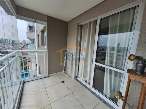 Imagem Apartamento 57m², 2 dormitórios, 1 banheiro, varanda envidraçada, cozinha equipada, rico em plane...