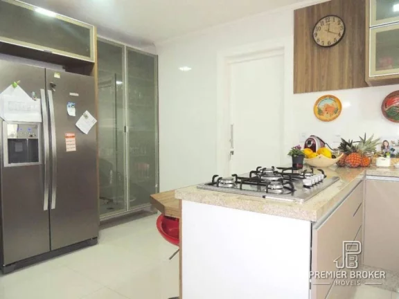 Imagem Casa à venda, 328 m² por R$ 2.000.000,00 - Vargem Grande - Teresópolis/RJ