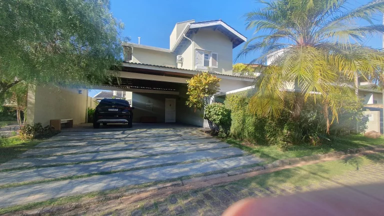 Casa à Venda em Condomínio Fechado no Parque da Hípica em Campinas