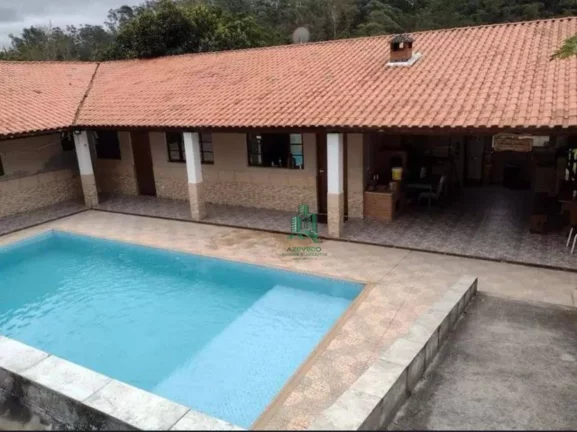 Imagem Sítio com 4 dormitórios à venda, 850 m² por R$ 477.000,00 - Centro - Nazaré Paulista/SP