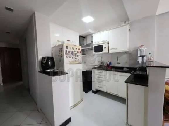 Imagem Copacabana - Residencial › Kitnet com 1 quarto(s) a Venda