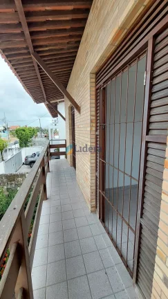 Imagem Casa para alugar - 5 quartos - 2 suítes - Bessa, João Pessoa/PB