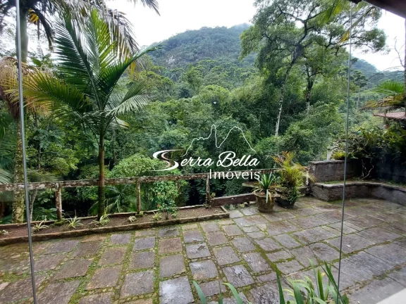 Imagem Casa com 6 dormitórios à venda, 410 m² por R$ 1.500.000,00 - Granja Guarani - Teresópolis/RJ