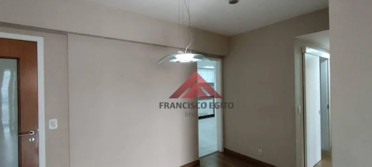 Imagem Apartamento em Santa Rosa em excelente localização,composto por Salão com dois ambientes duas varandas, 04 quartos sendo um com suite,copa cozinha com