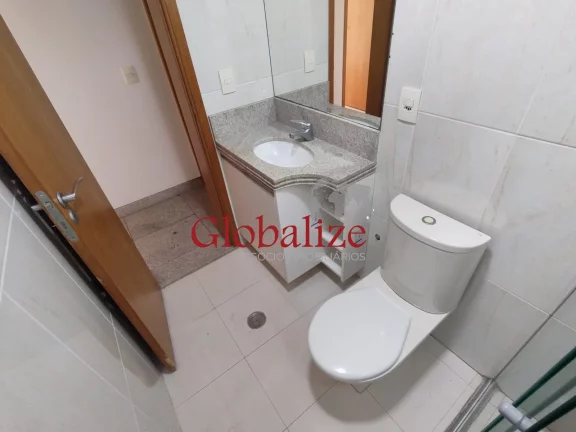 Imagem Locação de apartamento com 4 dormitórios sendo 2 suites uma com hidromassagem e closet no bairro do Gonzaga em Santos (SP) por R$.8.500,00 !