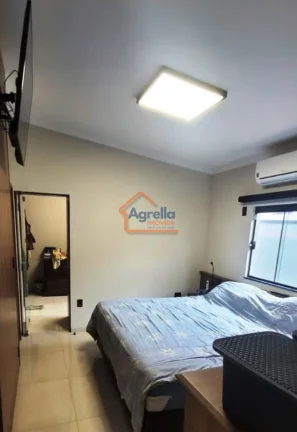 Imagem Casa à venda no bairro Vila São João - Mogi Guaçu/SP