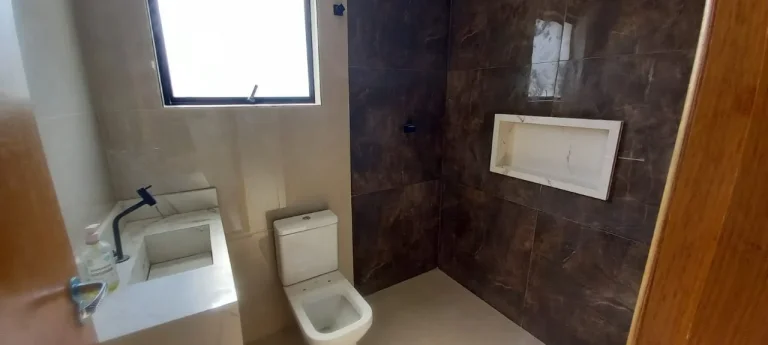 Imagem Casa para Venda em São Bernardo do Campo, Santa Terezinha, 3 dormitórios, 1 suíte, 3 banheiros, 2 vagas