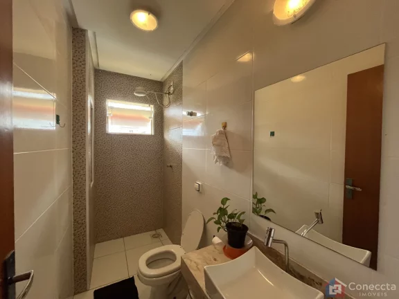 Imagem Apartamento com Suíte à Venda no Bairro Laranjeiras em Patos de Minas-MG Imóvel com 2 Quartos, 69m² e Localização Tranquila em Patos de Minas