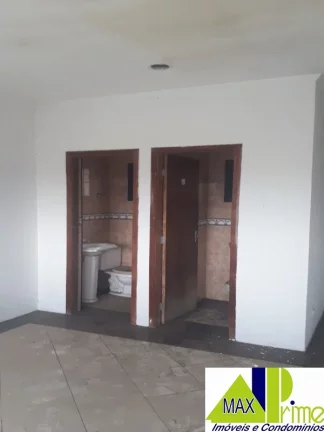 Imagem TERRENO COM 03 CASAS E 01 SALÃO COMERCIAL.