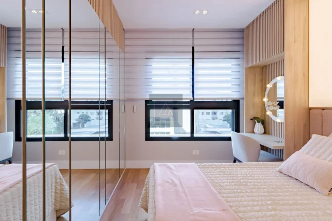 Imagem Apartamento de Alto Padrão no Bigorrilho - 3 suíte. 154,73 m² privativos.