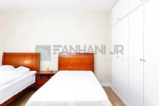 Imagem Imperdível: Apartamento de Altp Padrão com 4 Quartos e 2 Suítes no Jardim Paulista, São Paulo-SP!