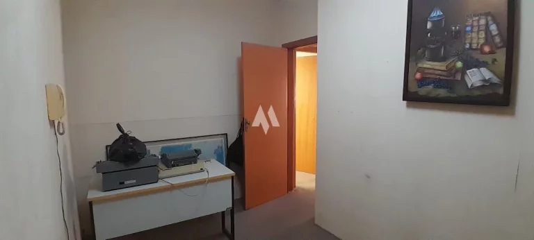 Imagem Sala Comercial - Rua Carvalho de Mendonça, próximo a Av.: Ana Costa
