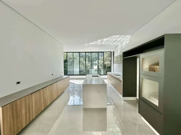 Imagem Cond. Reserva Sta. Maria - ZERO KM, 5 suítes, piscina, jacuzzi e gourmet!