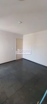 Imagem Apartamento para Alugar no Condomínio João Bichuette, no bairro Abadia, Uberaba - Excelente Localização!