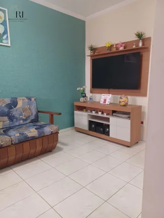 Imagem Casa com 2 quartos, 126m2, à venda