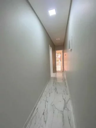Imagem Sobrado 3 Suítes e 1 vaga de garagem em Balneário Perequê