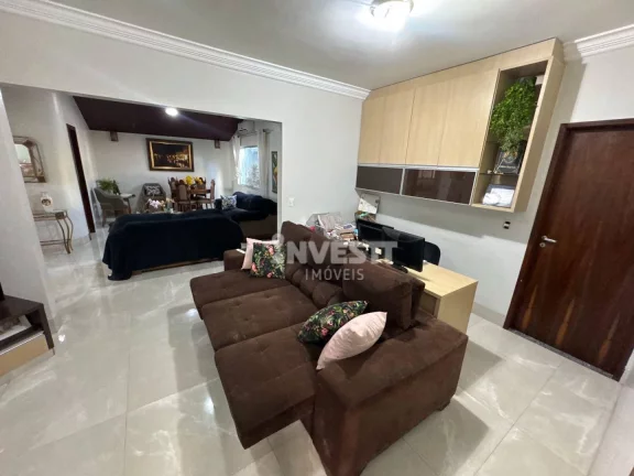 Imagem Casa com 4 dormitórios para alugar, 350 m² por R$ 9.700/mês - Loteamento Portal do Sol I - Goiânia/GO