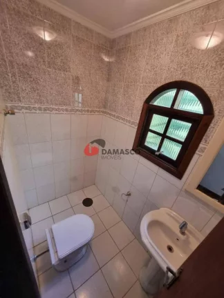 Imagem Sobrado à venda 3 Quartos, 2 Suites, 2 Vagas, 207 m², Campestre, Santo André - SP