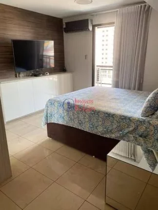 Imagem Apartamento para venda no Edifício Montpellier com 4/4 sendo 2 suítes Imagem Apartamento para venda no Edifício Montpellier com 4/4 sendo 2 suítes