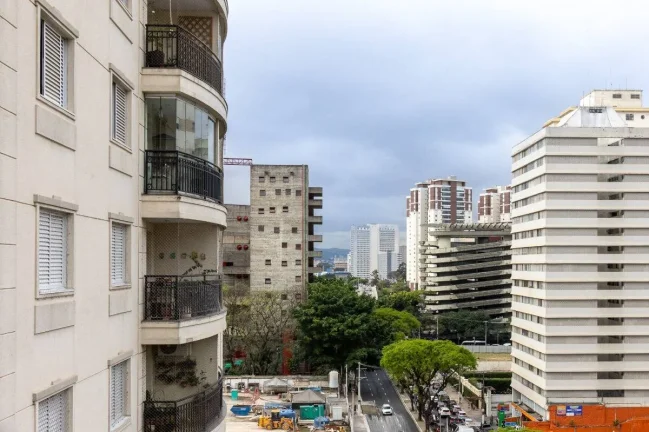 Imagem Apartamento Pompéia - 84M², 3 Dorms, 2 Suítes, 1 Vaga, Armários.