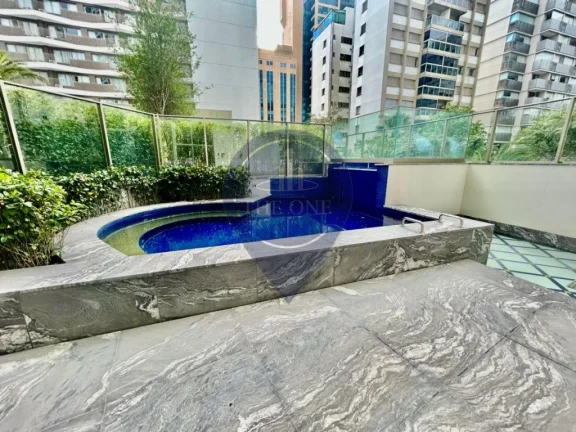 Imagem Imperdível apartamento de alto padrão em Moema, São Paulo-SP: 3 quartos, 3 suítes, 2 salas, 5 banheiros, 2 vagas, 150m².