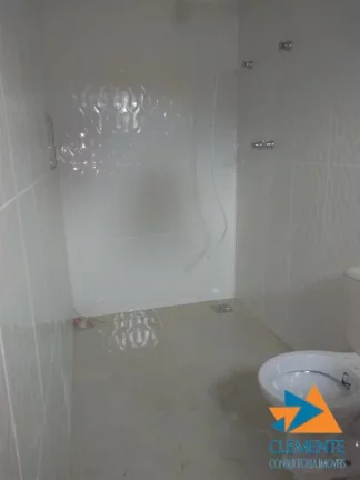 Imagem EXCELENTE CASA NOVA CONDOMINIO FECHADO VALE DO LUAR