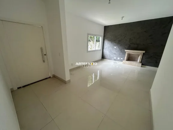 Imagem Alugo casa em condomínio São 4 dormitórios, sendo 2 suítes, além de 3 banheiros,