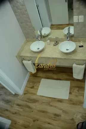 Imagem Sobrado condomínio fechado com 04 suites