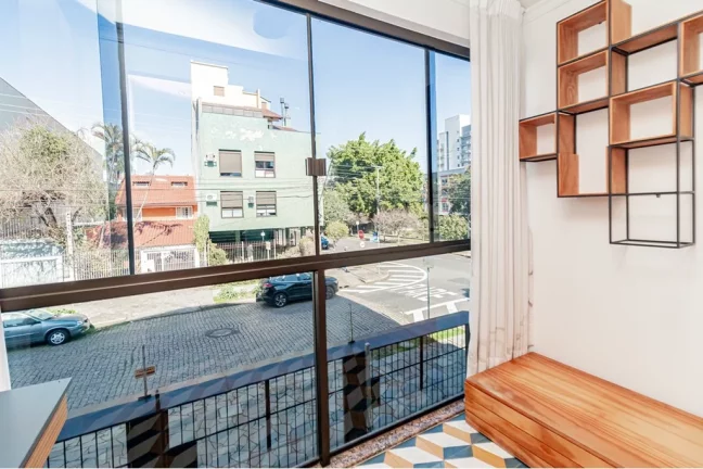 Imagem Apartamento à venda em Porto Alegre, Menino Deus, com 2 quartos, 61m2