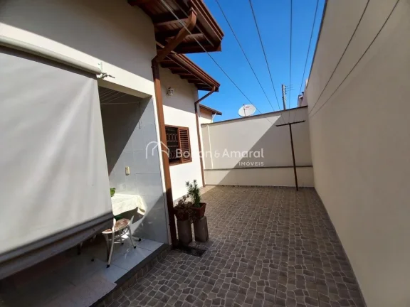 Imagem Excelente oportunidade de aquisição! Linda casa à venda em condomínio próximo ao centro de Vali...