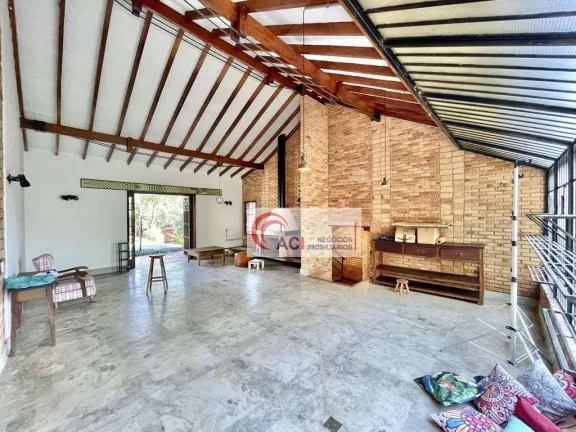 Imagem Casa com 3 Quartos à Venda, 450 m² em Vila Diva - Carapicuíba