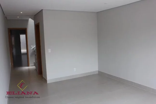 Imagem Sobrado à venda em São Paulo, Jardim Regina, com 3 quartos, 160m²