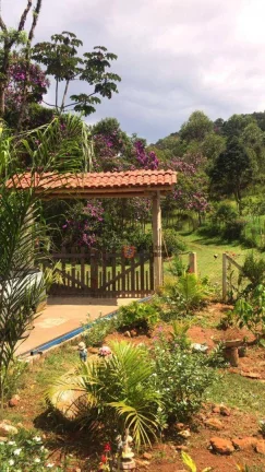 Imagem Chácara com 3 dormitórios à venda, 2000 m² por R$ 650.000 - Zona Rural - Nazaré Paulista/SP