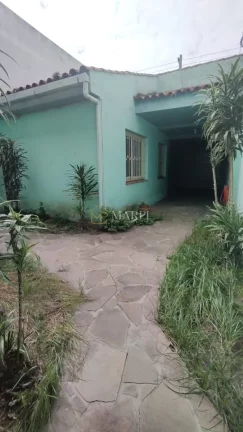 Casa 3 Dormitórios para venda e locação em Rio Grande - RS