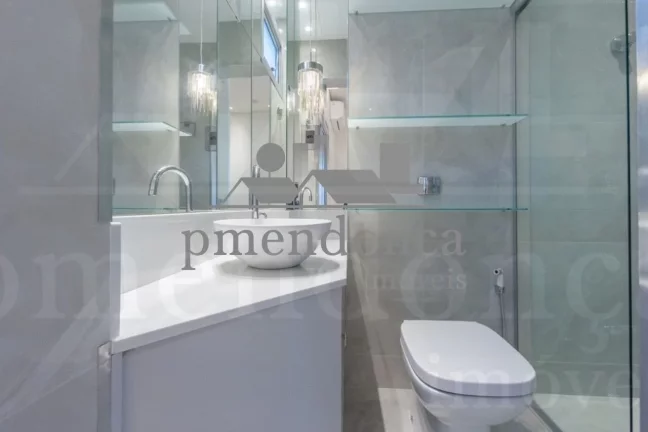 Imagem Higienópolis, apartamento reformado com 3 suítes e 1 vaga, 130m²