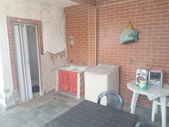 Imagem Casa para Venda em Rio de Janeiro, Campo Grande, 2 dormitórios, 2 banheiros, 4 vagas