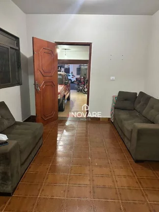 Imagem Casa com 3 dormitórios à venda, 320 m² por R$ 500.000,00 - Setor Central - Itumbiara/GO
