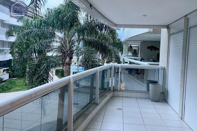Imagem Apartamento 3 suítes!