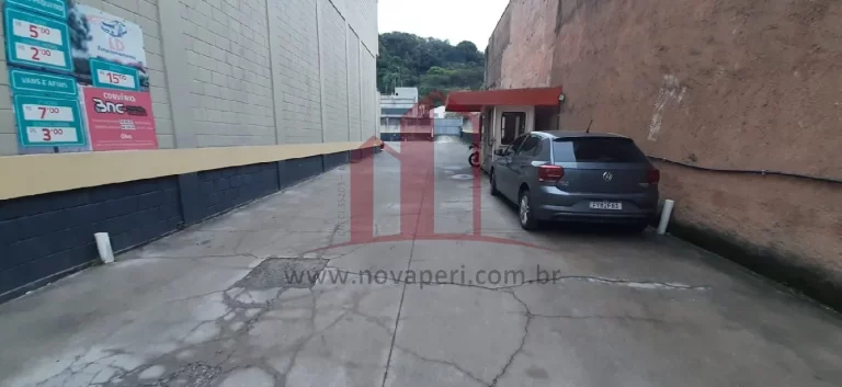 Imagem Excelente oportunidade: Terreno comercial de 550m² no Centro de Franco da Rocha-SP à venda!