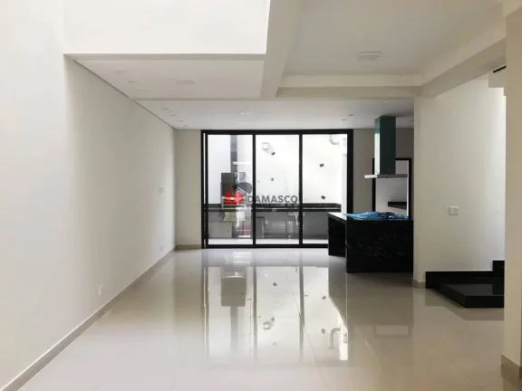 Imagem Sobrado à venda 3 Quartos, 3 Suites, 3 Vagas, 260M², Santa Maria, São Caetano do Sul - SP